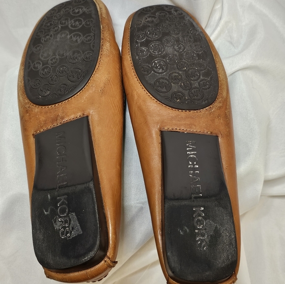 Michael Kors Shoes - Picture 5 of 9